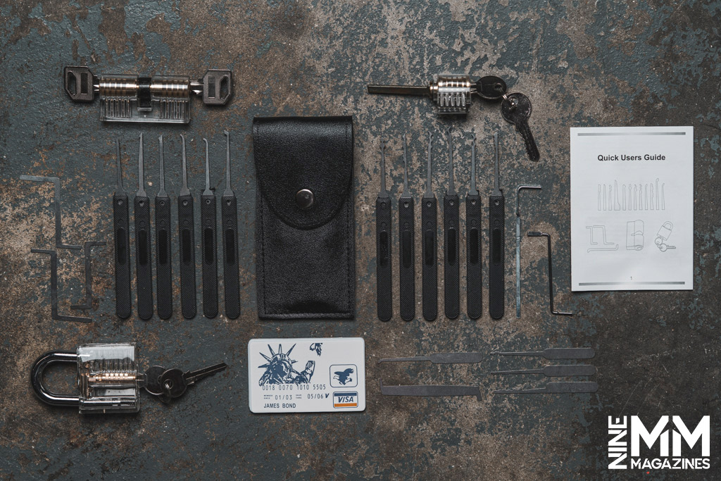 a photo of the amazon 34P household lock picking kit