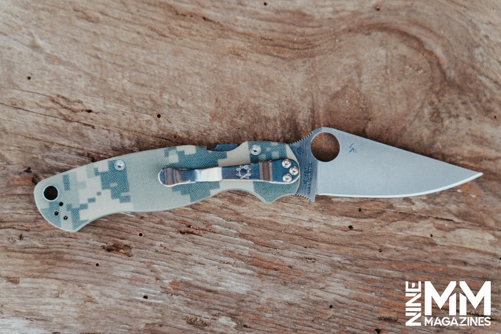 a photo of the Spyderco Para Military 2 knife specs