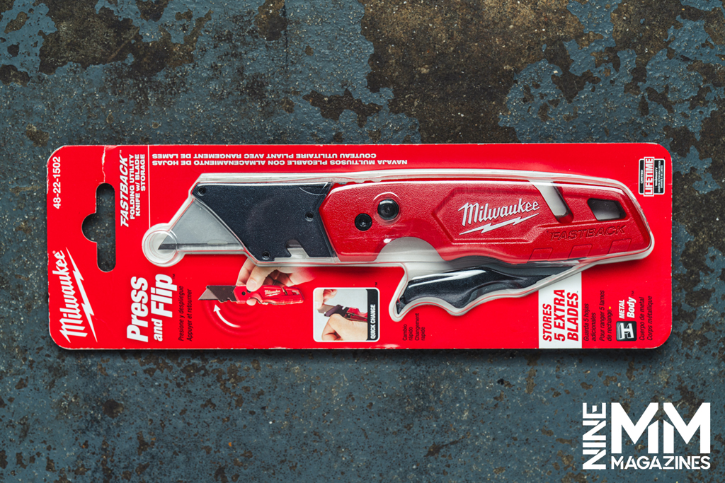 a photo of the Milwaukee Fastback folding knife
